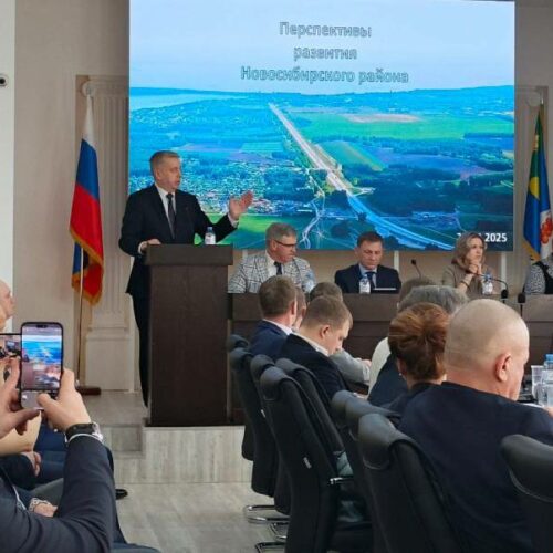 Главой Новосибирского района вновь избрали Андрея Михайлова