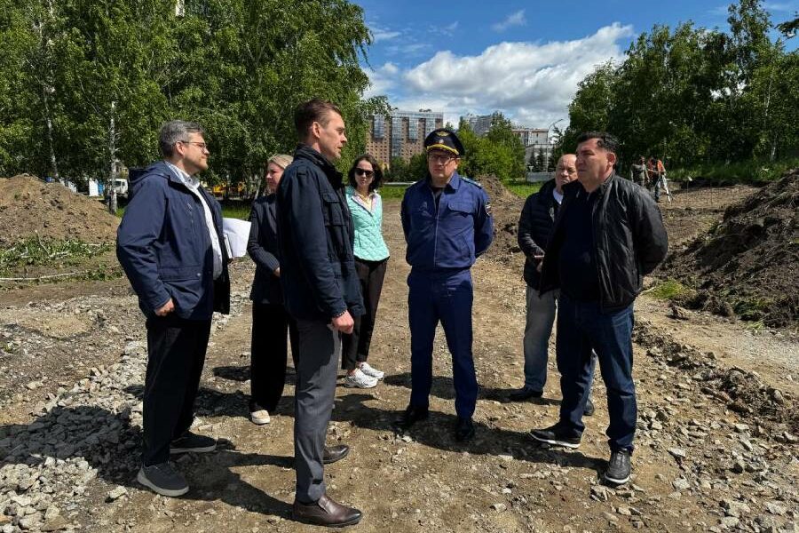 Мэру Новосибирска вынесли предостережение за парковые проекты
